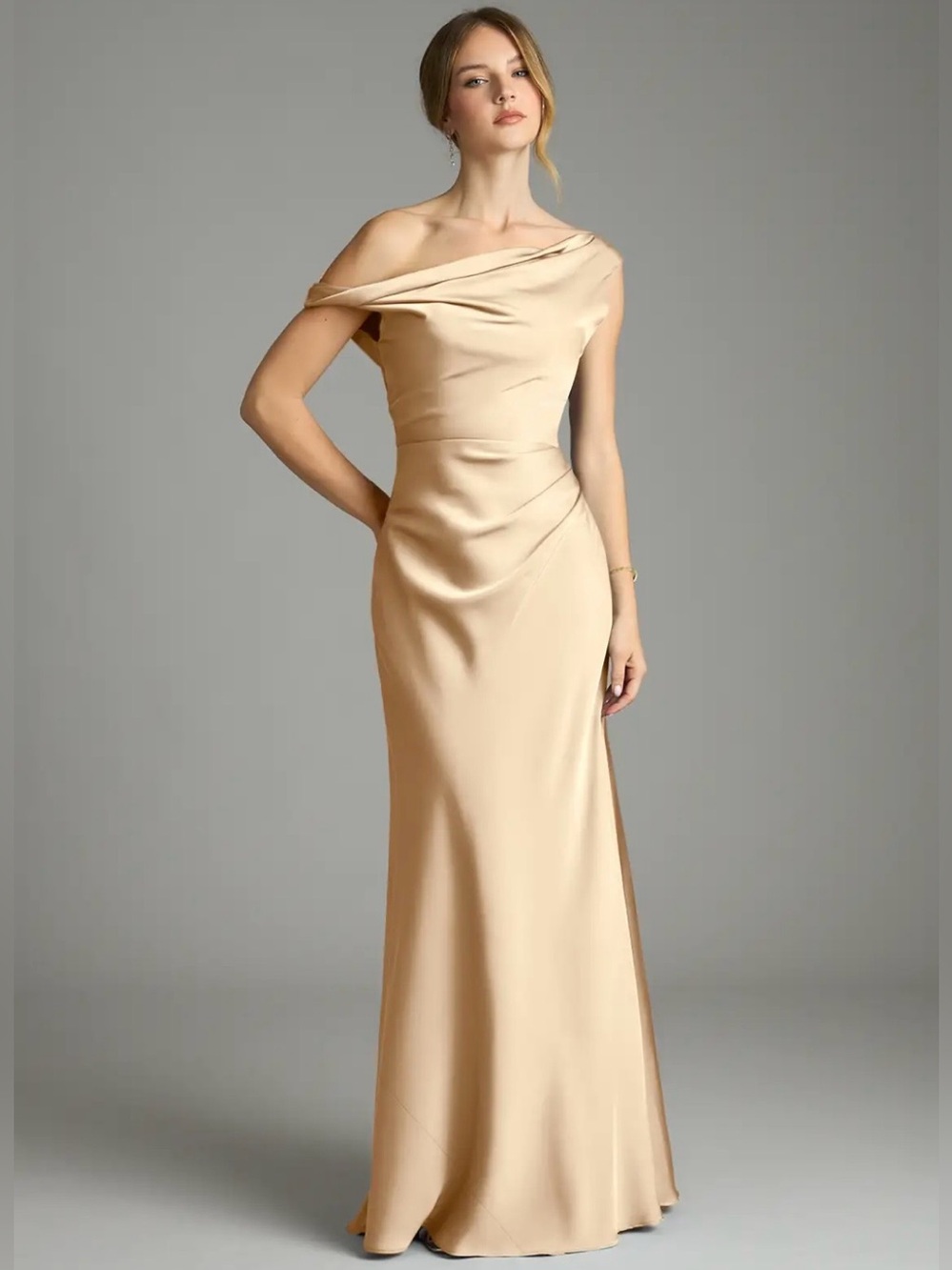NWT Azazie Emerson size 4 champagne bridesmaid dress wedding prom formal gold